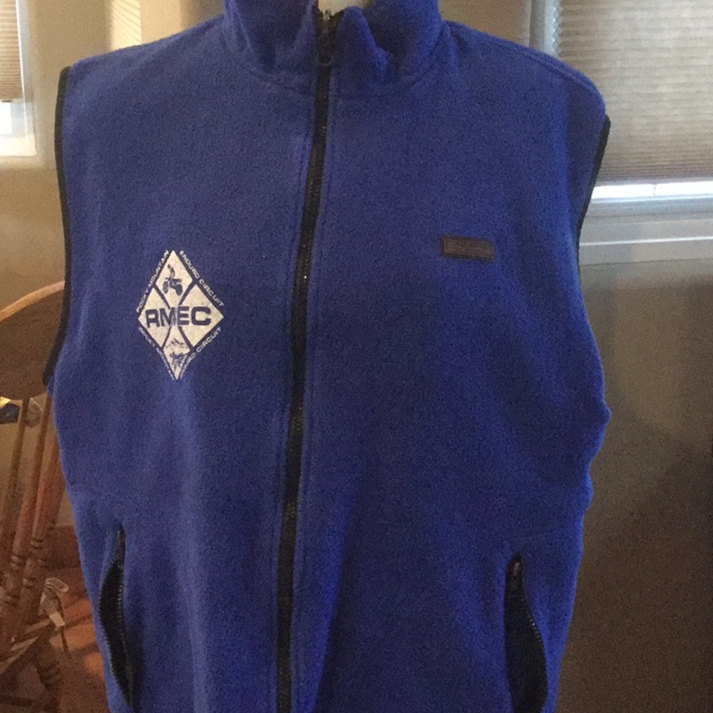 Men’s reversible vest